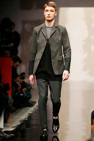 Look 32